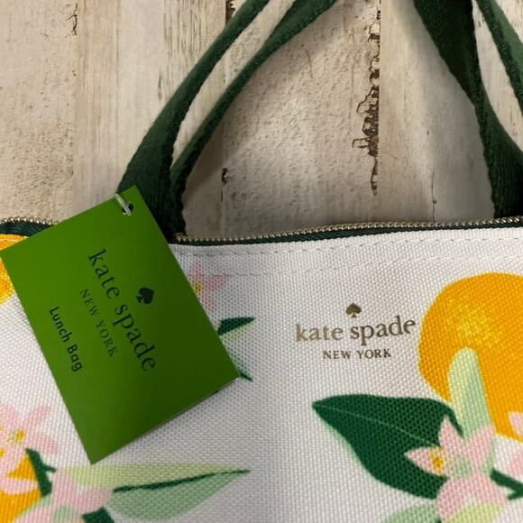 NWT Kate Spade Citrus Design Insulated‎ Lunch Bag Multicolor Chic Style - Picture 2 of 8